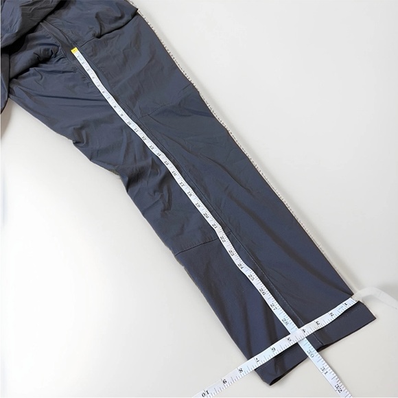 Women Alaskan Hardgear Gray Pants - Picture 9 of 9